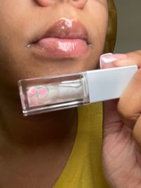 Image 3 of Shorty Lipgloss