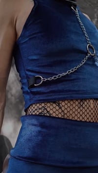 Image 2 of SYRA, simple harness top, blue velour 