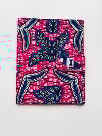 Image 3 of Protège-cahier en tissu (avec cahier inclus)