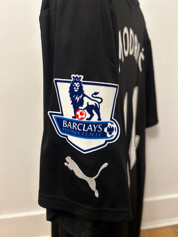 Image of Tottenham Hotspur “MODRIĆ 14” 2011/12 Third Shirt + PL patches (XXL)