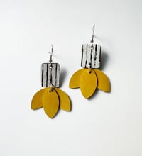 Image 1 of Mini Leaves earrings (2 colors available)