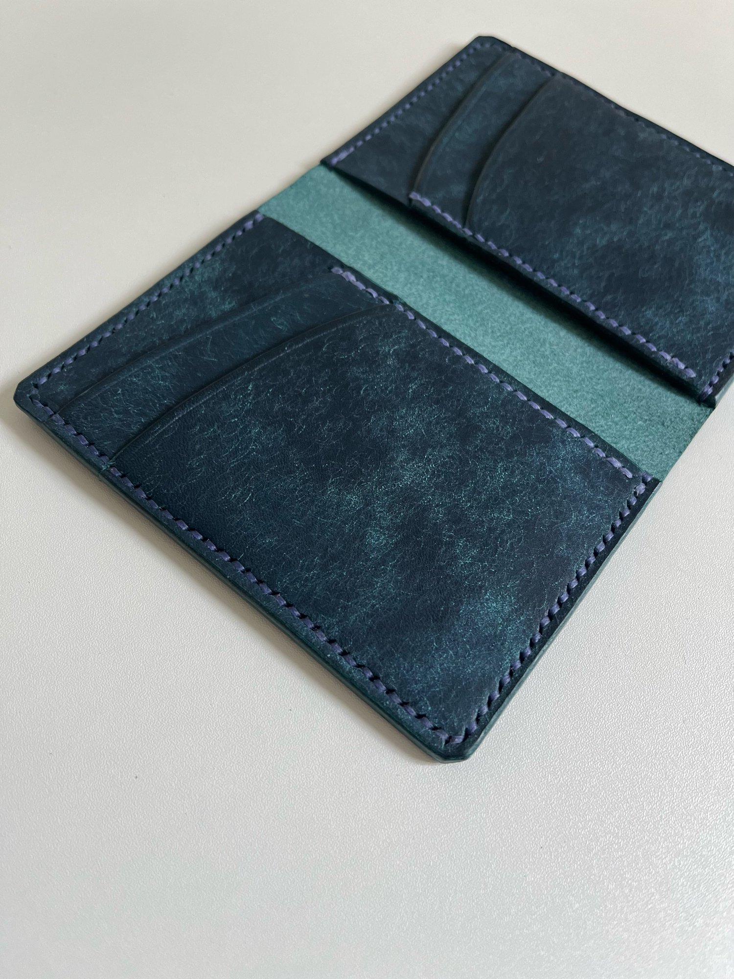 Image of Navy Pueblo Vertical Cardholder (Blue Violet)