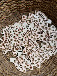 Image 3 of Big Leaf 'hello autumn' decoration