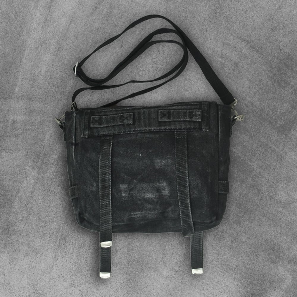 WAXED SHOULDER BAG