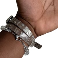 Image 4 of "Smashed Buckle" Double Bracelet 1.0 (Grey)