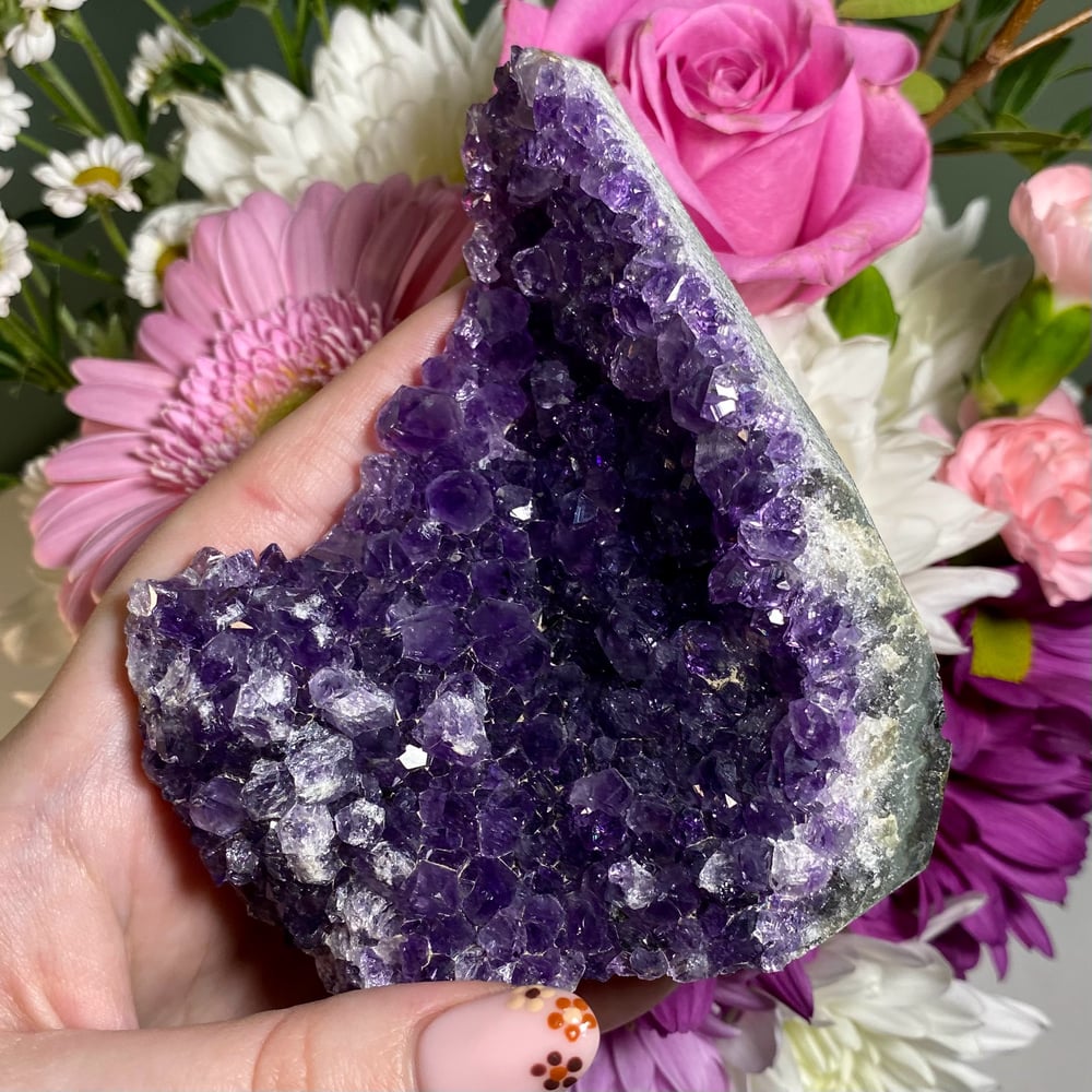 Image of Medium Amethyst Freeform