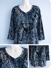 Image 5 of New 26/28w Catherine’s Velvet top #722*15