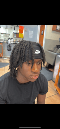 Image 2 of sweat/head band