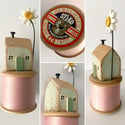Thimbleville- Bobbin Houses With Daisies 