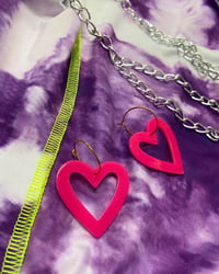 Image 2 of Barbie hearts 