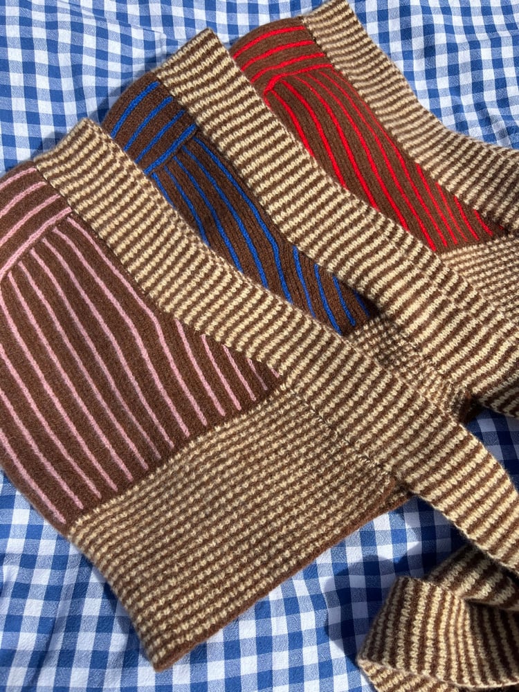 CANDY STRIPED BONNETS