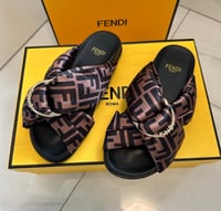 GRACEY SANDALS