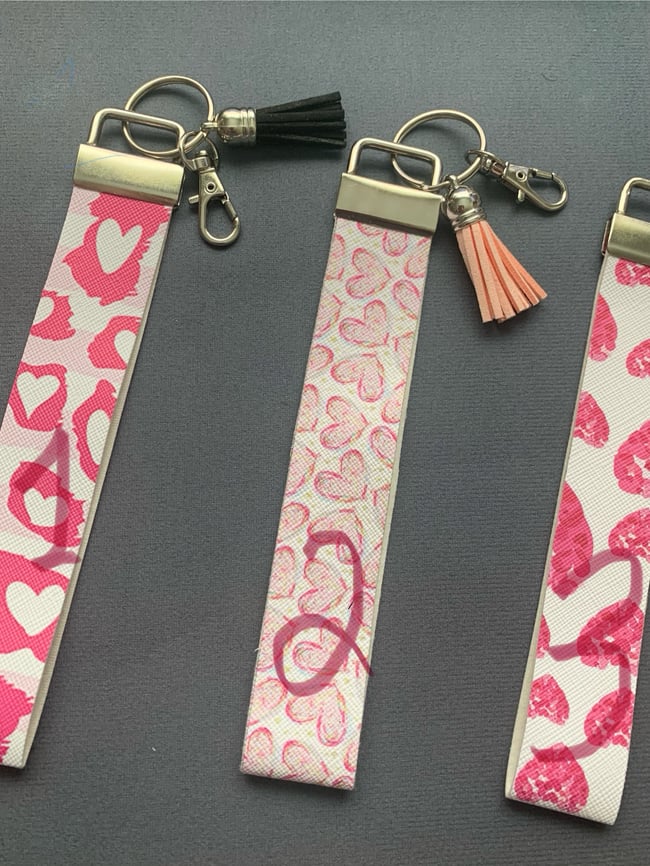 Wristlet keychains