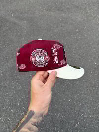 Image 2 of CHINA SKY MAROON TRI TONE CHICAGO WHITE SOX CUSTOM FITTED CAP