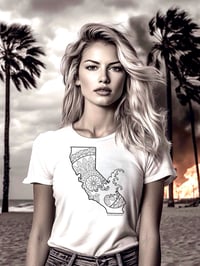 Image 2 of Cali Wave White