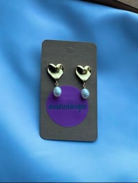 Image 3 of Hammered Heart Studs with Pearl Drop