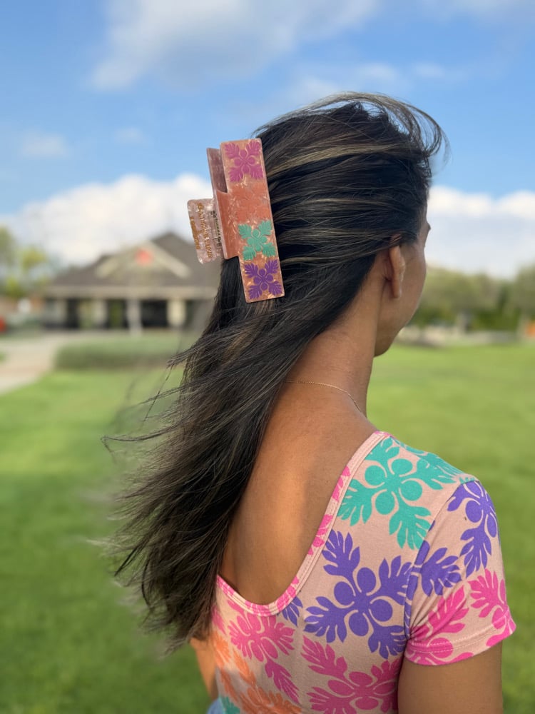 Image of Pink Kuiki Bombucha Claw Clip