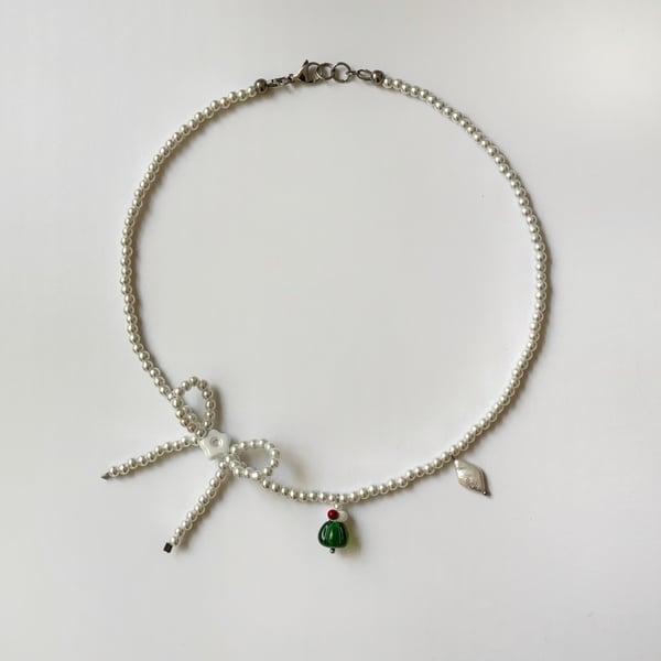 Image of green jelly bow