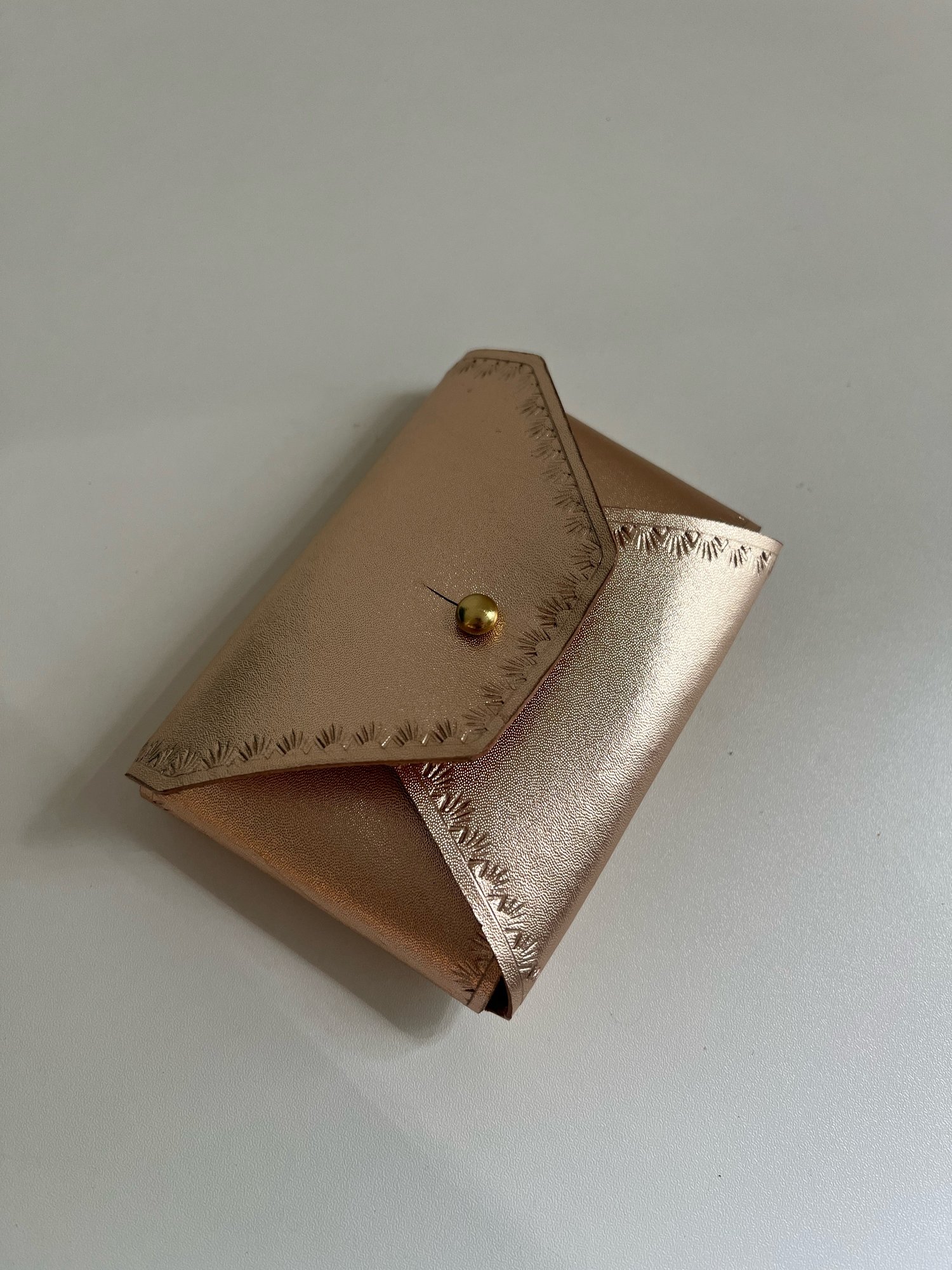 Image of Sepici Rose Gold “No Stitch” Card Wallet