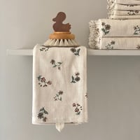 Image 10 of Nappe et coussin fleuri
