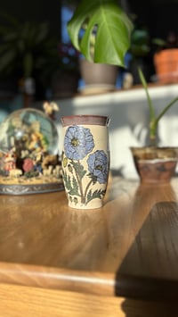 Image 2 of Poppy mug 02