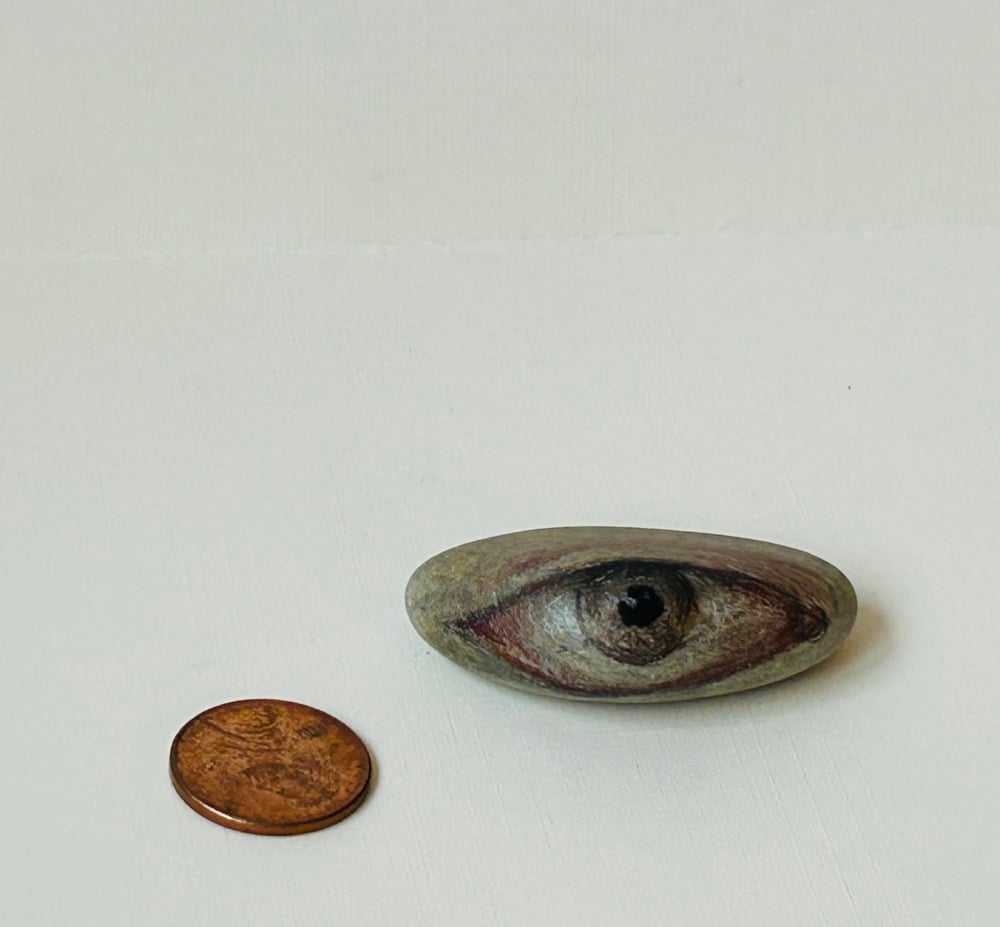 Image of 2 (eye)