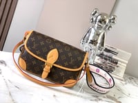 Image 2 of Diane bags (click to browse)