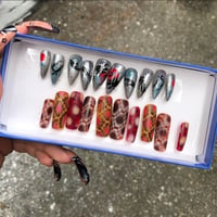 Custom press on nails 