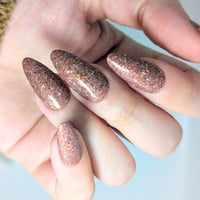 Image 5 of Mystery Crelly Trente-trois