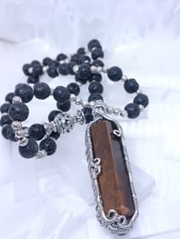 Image 4 of Tiger’s Eye Necklace