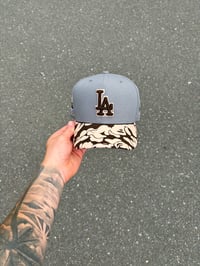 Image 2 of  MULTI TONE STORM PEACH OOS ANGELES DODGERS CUSTOM FITTED CAP