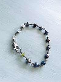 Image 2 of Peacock Pearl Bracelet