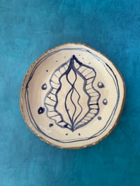 Image 1 of Majolica: Yoni Dish No. 01