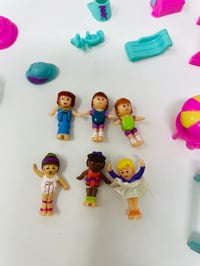 Image 3 of Polly Pocket vintage Le Club House
