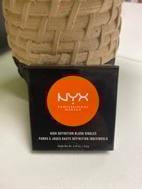 Image 1 of NYX Professional Makeup High Definition Blush Singles HDBS 10 Double Dare 