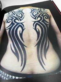 Image 4 of The Black Wave by Leo Zulueta