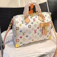 Image 13 of Mkami bags (click to browse)