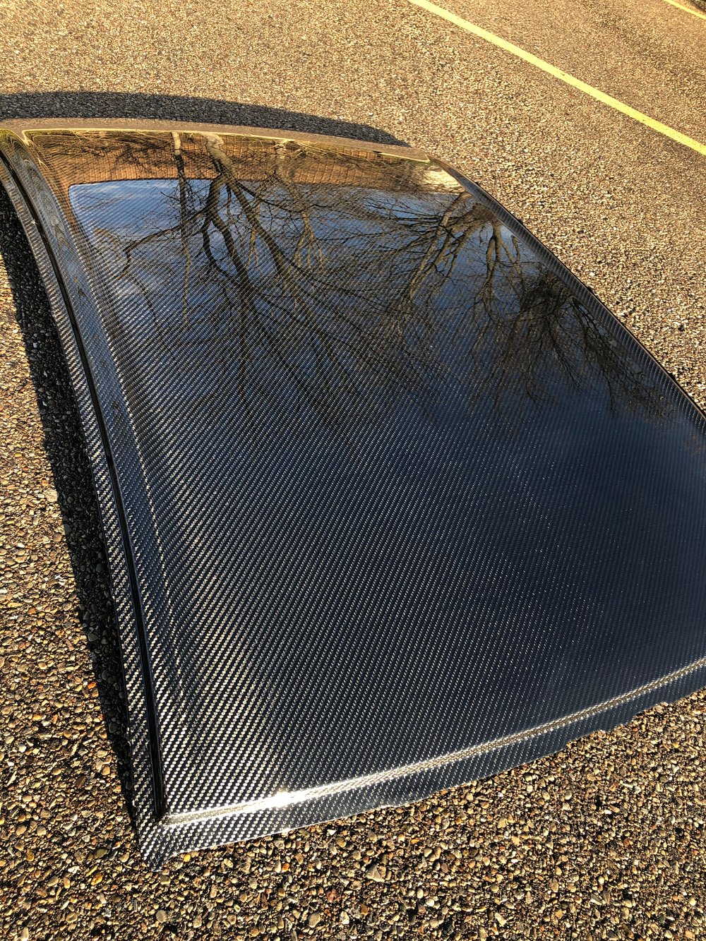 FA5 Honda civic sedan dry carbon roof (‘06-‘11)