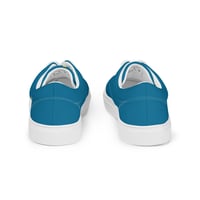 Image 6 of Gör Varje Steg Svenskt: Canvas Sneakers med Svenska Flaggan!