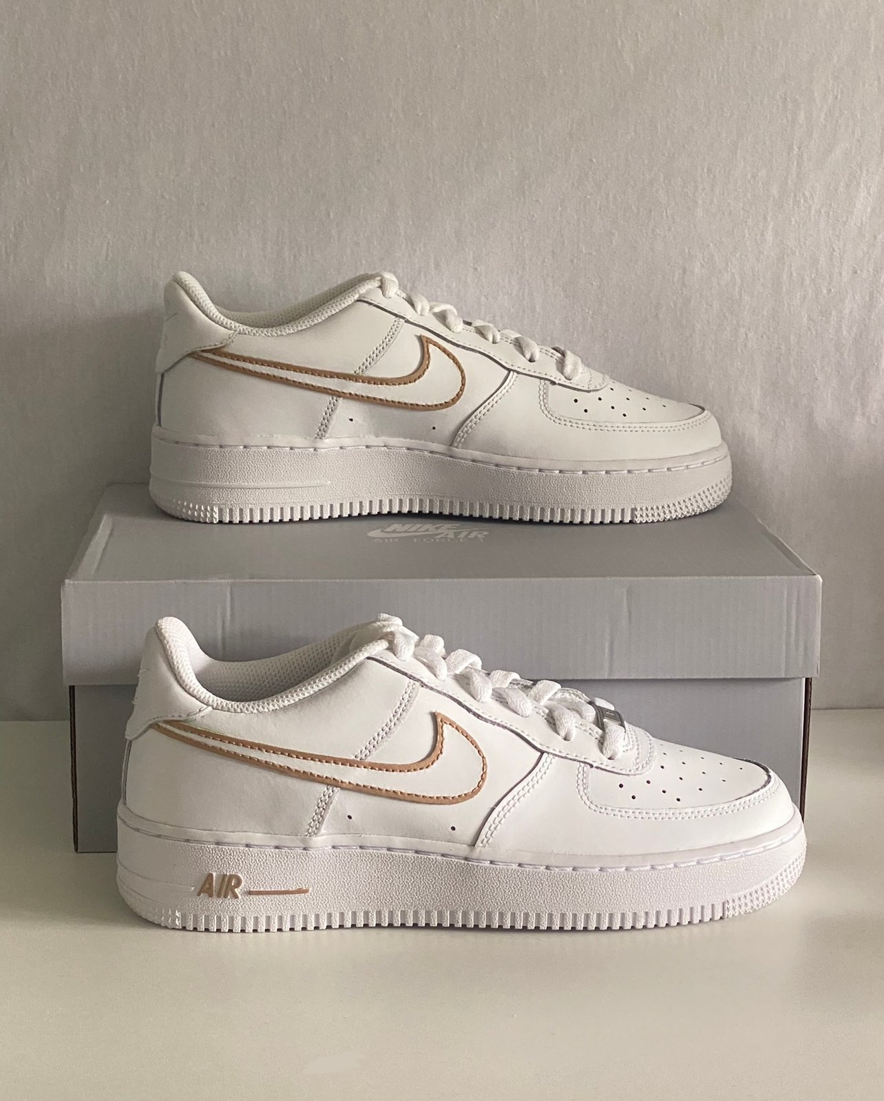 Air force 1 outline hot sale custom