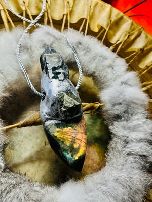 Image of ROOTS TO BLOSSOM - Labradorite