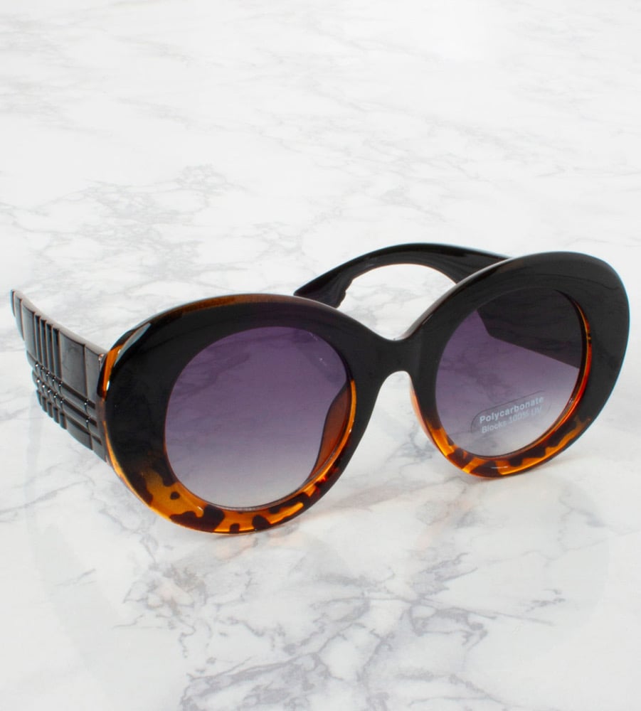 Image of “Diva Style Shades”