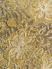 Image 3 of Namaste fabric kalamkari miel 