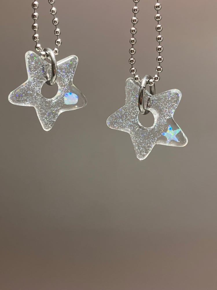 Image of single opal stars