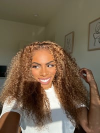 Image 1 of 24 inch GOLDEN BLONDE BALAYAGE CURLY LACE CLOSURE WIG 