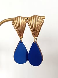 Image 2 of Boucles d'oreilles "Poema" en cuir upcyclé 