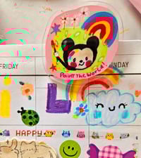 Image 1 of Paint the world clip