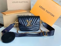 Image 3 of Lou new wave pochette
