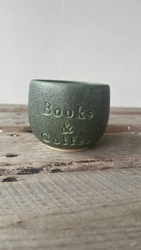 Books & coffee Mørkegrøn