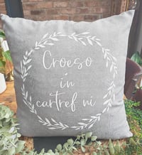 Image 1 of Croeso i'n Cartref Ni Cushion 
